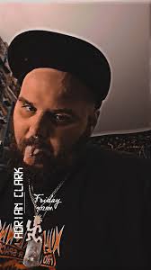 What's up Fams. Been down for about 22 yrs just seeing what the fam is up  to and to try to find myself a down lette to talk to if that's allowed.