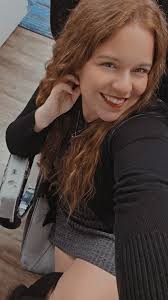 Afternoon work vibes ✨️ Felt cute... Might delete later 🙃😝