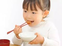 Dec 22, 2019 · leaving your chopsticks on top of your plate is precarious—it's a signal you have finished eating. Is It Proper To Use Chopsticks Or A Spoon To Eat Rice In Japan Quora