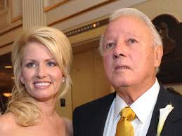 La. ex-governor, 83, weds prison pen pal, 32