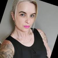 Carey Hammond's Instagram, Twitter & Facebook