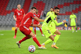 أعلن المدير الفني لفريق الكرة الأول بالنادي الأهلي بيتسو موسيماني، عن تشكيل لاعبيه لمواجهة بايرن ميونخ ضمن منافسات كأس العالم للأندية. Ø£ØªÙØªÙÙÙ ÙØ¯Ø±ÙØ¯ ÙØ³ØªØ¶ÙÙ Ø¨Ø§ÙØ±Ù ÙÙÙÙØ® ÙÙ ÙÙÙØ© Ø§ÙØªØ£ÙÙ Ø§ÙØµØ¹Ø¨Ø© Ø¨Ø¯ÙØ±Ù Ø§ÙØ£Ø¨Ø·Ø§Ù Ø¨ÙØ§Ø¨Ø© Ø§ÙØ´Ø±ÙÙ ÙØ³Ø®Ø© Ø§ÙÙÙØ¨Ø§ÙÙ