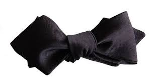 Black And Gold Bow Tie Amazon Pin By M Barrie On Groomsmen Diamond Point Tie Gold Bow Tie