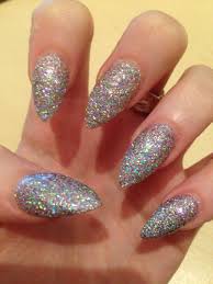 Birthday New Years Nails Stiletto Almond Acrylic Nails Claws Glitter Sparkle Pointy Meow Pointed Nail Designs New Nail Designs New Year S Nails