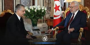 التحالف مع النهضة مستحيل بدأ رئيس حركة النهضة الإسلامية، راشد الغنوشي، في مغازلة حزب قلب تونس، الذي يتزعمه نبيل القروي، لكنّ الأخير أكّد أن التحالف مع الحركة الإخوانية، مستحيل. Ø±Ø§Ø´Ø¯ Ø§Ù„ØºÙ†ÙˆØ´ÙŠ Ù†Ø«Ù‚ ÙÙŠ Ø¨Ø±Ø§Ø¡Ø© Ù†Ø¨ÙŠÙ„ Ø§Ù„Ù‚Ø±ÙˆÙŠ ÙˆØ³ÙŠØ®Ø±Ø¬ Ù…Ø¹Ø²Ø²Ø§ Ù…ÙƒØ±Ù…Ø§