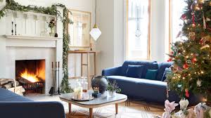 Edwardian homes are beautiful and light compared to their predecessors of the victorian era. See How An Edwardian Home Got A Sustainable Holiday Makeover House Home