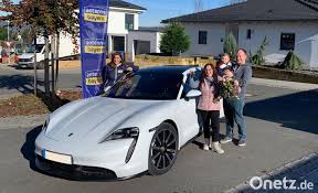 Antenne Bayern Porsche Geht An Eschenbacherin Onetz