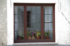 Welche fassadenfarbe passt zu meinem haus. Fenster Streichen Schritt Fur Schritt Heimwerker Tipps