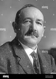 Homer Black's Instagram, Twitter & Facebook