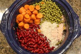 For the vegetables you can use broccoli, spinach, green beans, green peppers, zucchini, kale, carrots, celery, once i even added alfalfa sprouts. Easy Homemade Dog Food Crockpot Recipe With Ground Chicken
