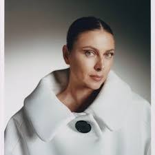 Katie Feil's Instagram, Twitter & Facebook