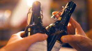 Wann darf die polizeit einen drogentest machen? Offentliches Alkoholverbot Jetzt In Ganz Bayern Br24