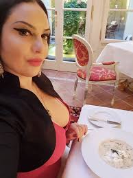 Jun 13, 2021 · ezada sinn 2591 clips ezada sinn search this store: Ezada Sinn Sfw On Twitter I Had An Amazing Dinner This Evening At The Aquariusrestaurant In Prague Perfect Service Romantic Atmosphere Delicious Meals Https T Co Dc4rz1a10q