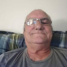 What was the name of the bar at 169 East Street in New Haven in the 1980s?