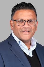 Are Traditional Law Firms Failing to Meet Lawyers' Needs?