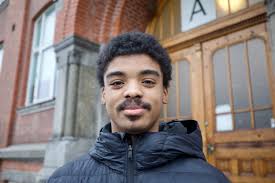 William, 17, är taggad på lumpen: ”Min pappa säger att det är jättekul”