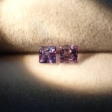 アレキサンドライト カラー チェンジ