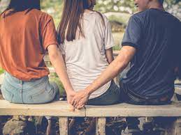 Someone in a relationship might invite some friends out to go to a restaurant and hang out. Double Dating And Why You Shouldn T Take The Risk The Times Of India