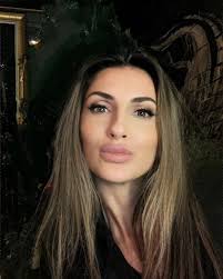 Ekaterina Yanysh🎨Дизайнер-Художник🌍Ташкент (@rina_yanysh) • Instagram  photos and videos