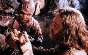 During a long space war, the lives of two wounded enemies become dependent on their ability to forgive and to trust. Enemy Mine Geliebter Feind Trailer Kritik Zum Film Tv Today