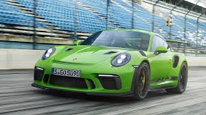 Avant intervention démonté pc ar le capot moteur relevé, on relève aussi l'aileron pour pouvoir le démonter. Das Ist Der Neue Porsche 911 Gt3 Rs