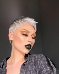 Moods ⚡️💚🔥