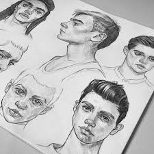 Mode Skizzen Zeichnen In 2020 Kunst Skizzen Skizzen Zeichnen