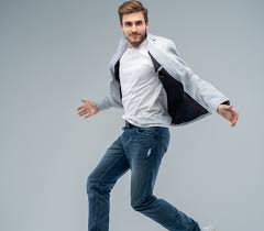 Fraktal kalp, valentine tema, yaratıcı grafik tasarım için dijital sanat. Tips Memilih Baju Untuk Kencan Di Hari Valentine