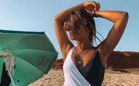 Mais uma vez a pipoca foi implacável nos seu comentários e acabou por arrasar a beta de cascais, foram dois veredictos expetáveis. Fabiana Cruz Filha De Oceano Cresceu E Esta Mais Sexy Do Que Nunca Vip Pt