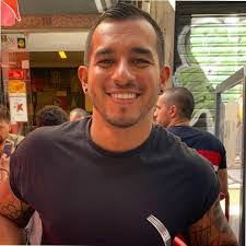 David Forero's Instagram, Twitter & Facebook