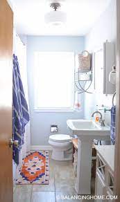 Pedestal sinks are great for areas like powder rooms where storage and counter space are not a necessity. Pin On Bathroom Inspiration