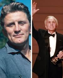 Woody Strode & Kirk Douglas, star in Kubrick's epic (1960) masterpiece...  Spartacus ⭐