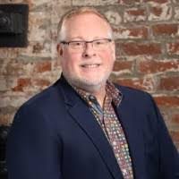 Kayla Pflueger's Instagram, Twitter & Facebook