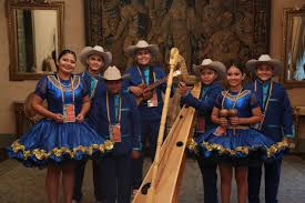 Bienvenidos dios te bendiga y feliz dia! Jovenes Interpretes De Arpa Llanera Del Guaviare Viajaran A Irlanda Al Intercambio De Diplomacia Cultural De La Cancilleria Cancilleria