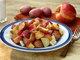 Coarsely chopped fresh parsley (optional). One Dish Roasted Potatoes And Apples With Chicken Sausage Colorado Potato