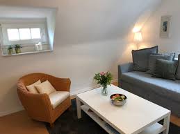 Die sitzecke hat 2 matratzen wo man sich es gemütlich. Apartment Baden Apartment