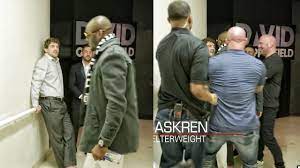 Askren was the former bellator and one welterweight champion before competing in the ultimate fighting championship (ufc). Razborka Kamaru Usmana I Bena Askrena Za Kulisami Press Konferencii Ufc 235 Youtube