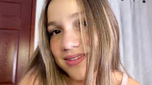 Petite Teen Impresses Me with Beautiful Body: Free Porn 32