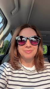 Sandra Lacombe (@sandra_lacombe)