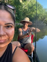 Last night, as we were getting ready for bed, I turned to my wife and asked  if she'd like to wake up early to go canoeing. She smiled and said yes,  filling