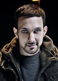 Dynamo, whose real name is steven frayne, posted a video on his social media accounts explaining he became really sick in 2017. Magician Dynamo The Magicians Dynamo Magician The Illusionist