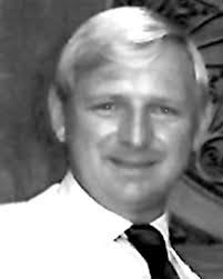 Donald Howe's Instagram, Twitter & Facebook