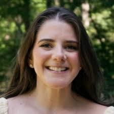 On Friday, I celebrated my 1 year anniversary with Beacon Hill Staffing  Group in our DC office (well not literally, at home in my kitchen office).  I've met some incredible people within