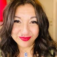 Kathryn Thurston's Instagram, Twitter & Facebook