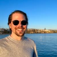 900+ "Rizer" profiles