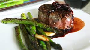 Family of four, ‍ in. Eye Fillets With Shallot And Red Wine Sauce Youtube