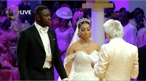 The deeper christian life ministry founded by kumuyi has the international headquarters of its church in. Mixed Reactions Greet Wedding Dress Of Pastor Chris Oyakhilome S Daughter Mum Absent Yes International Magazine