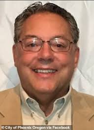 Driver who drove through Oregon BLM protesters is a MAYOR