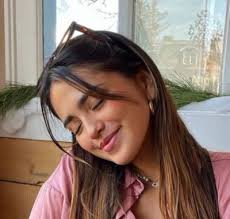 leyla + i bet i'm still in your wildest dreams