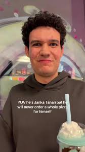 Dylan Escobedo Murr Pizza to Himself